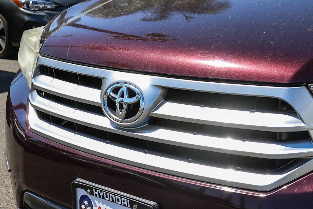 Thumbnail: 2012 Toyota Highlander - 6