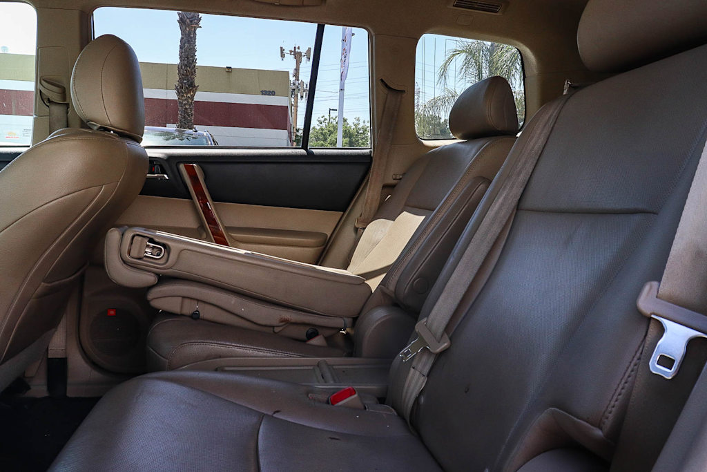Thumbnail: 2012 Toyota Highlander - 11