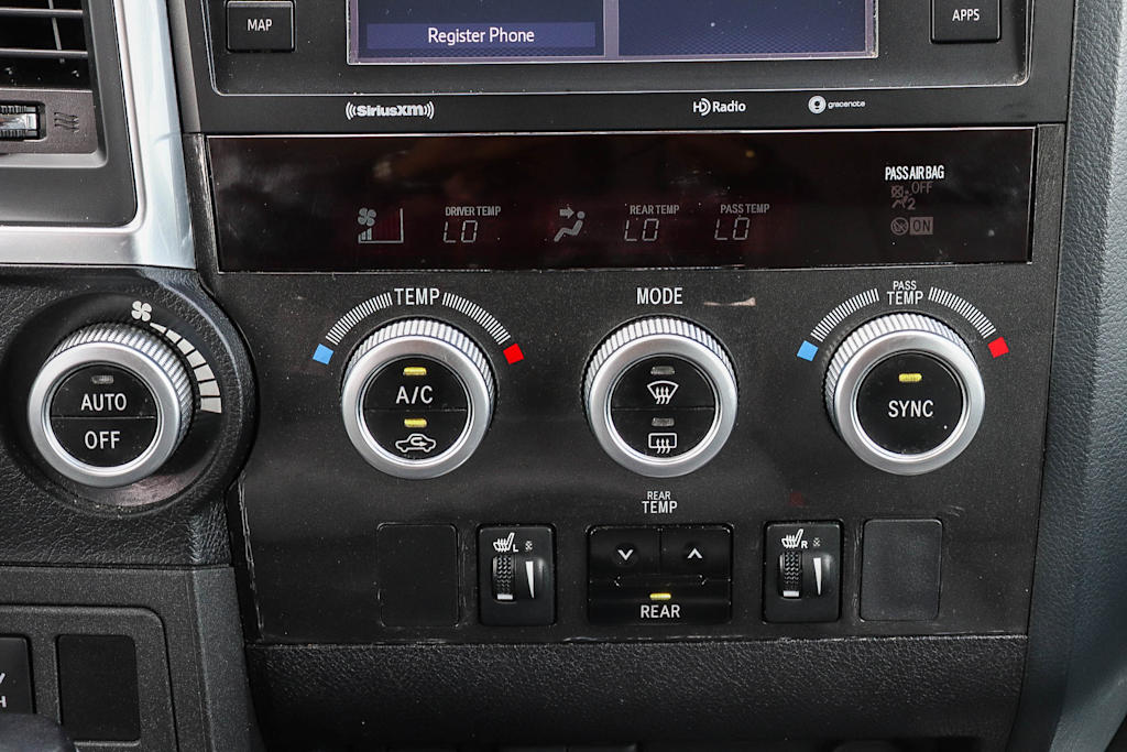 Thumbnail: 2021 Toyota Sequoia - 24