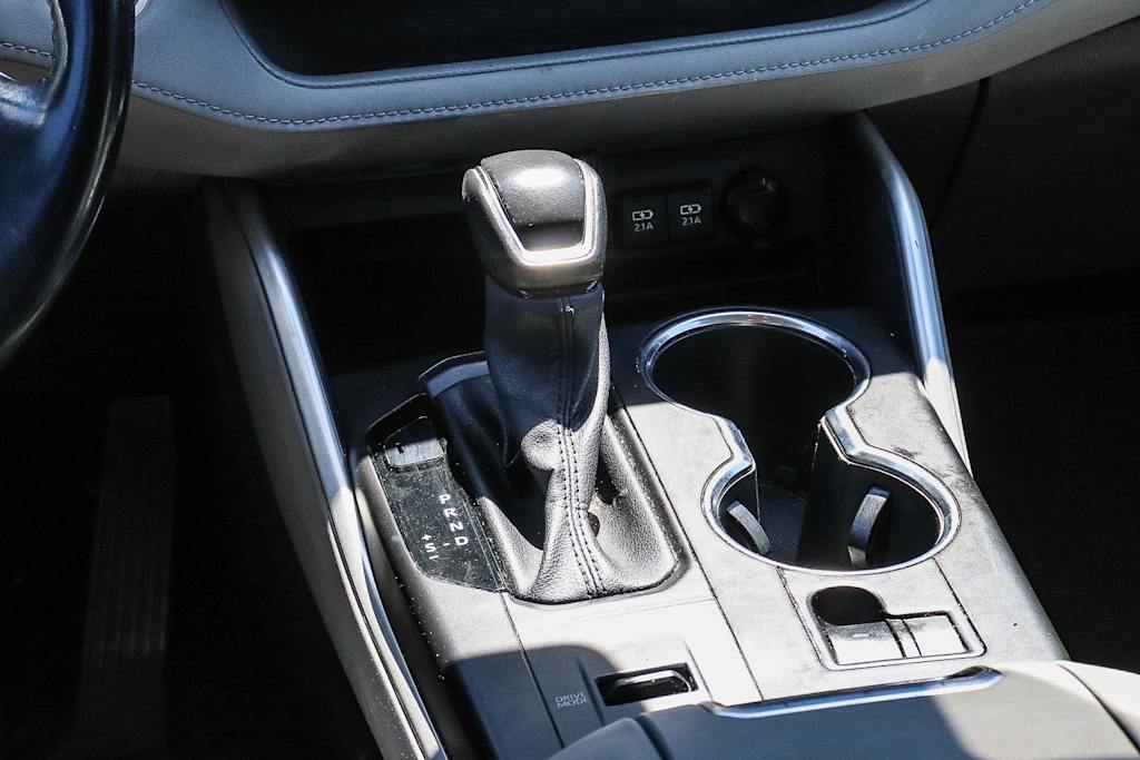 Thumbnail: 2021 Toyota Highlander - 12