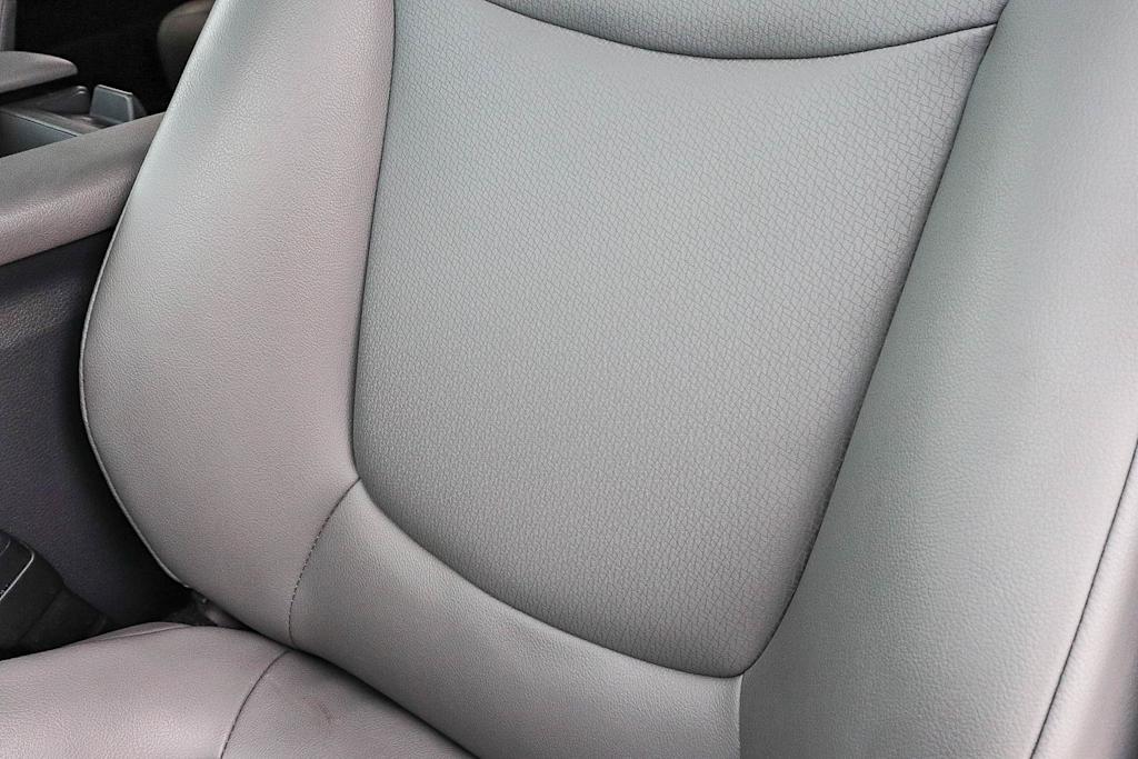 Thumbnail: 2021 Toyota Sienna - 31