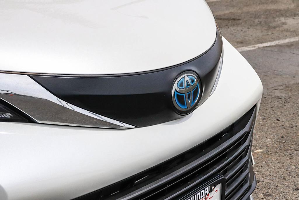 Thumbnail: 2021 Toyota Sienna - 19
