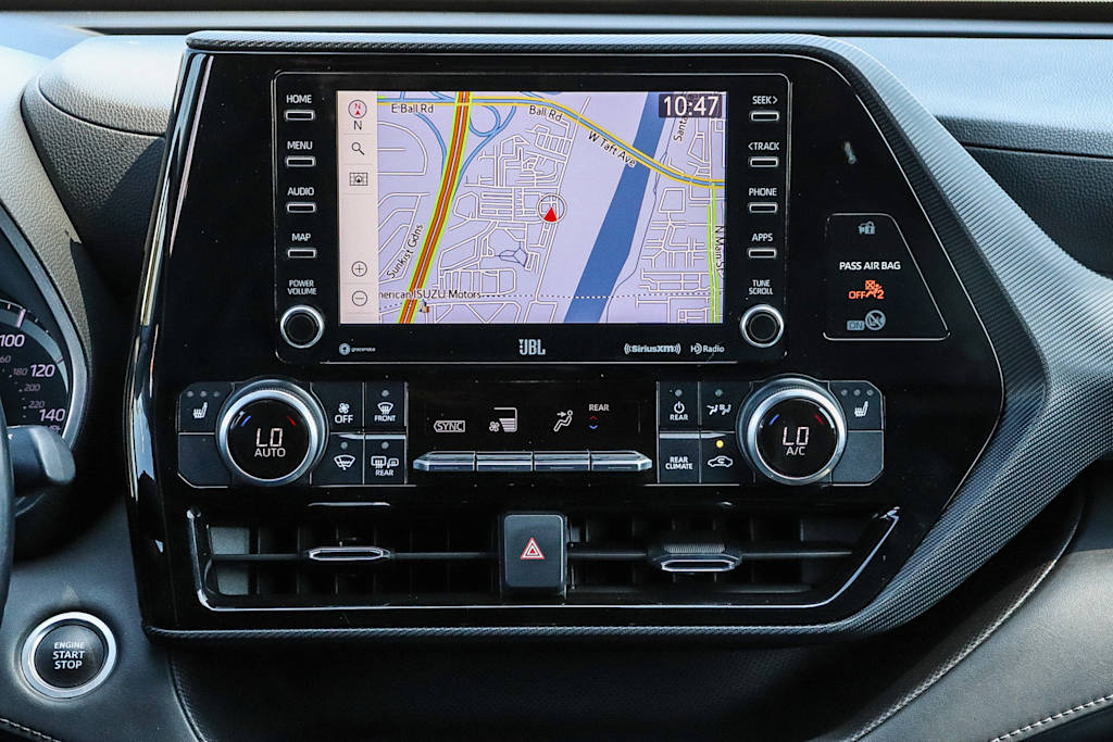 Thumbnail: 2021 Toyota Highlander - 13