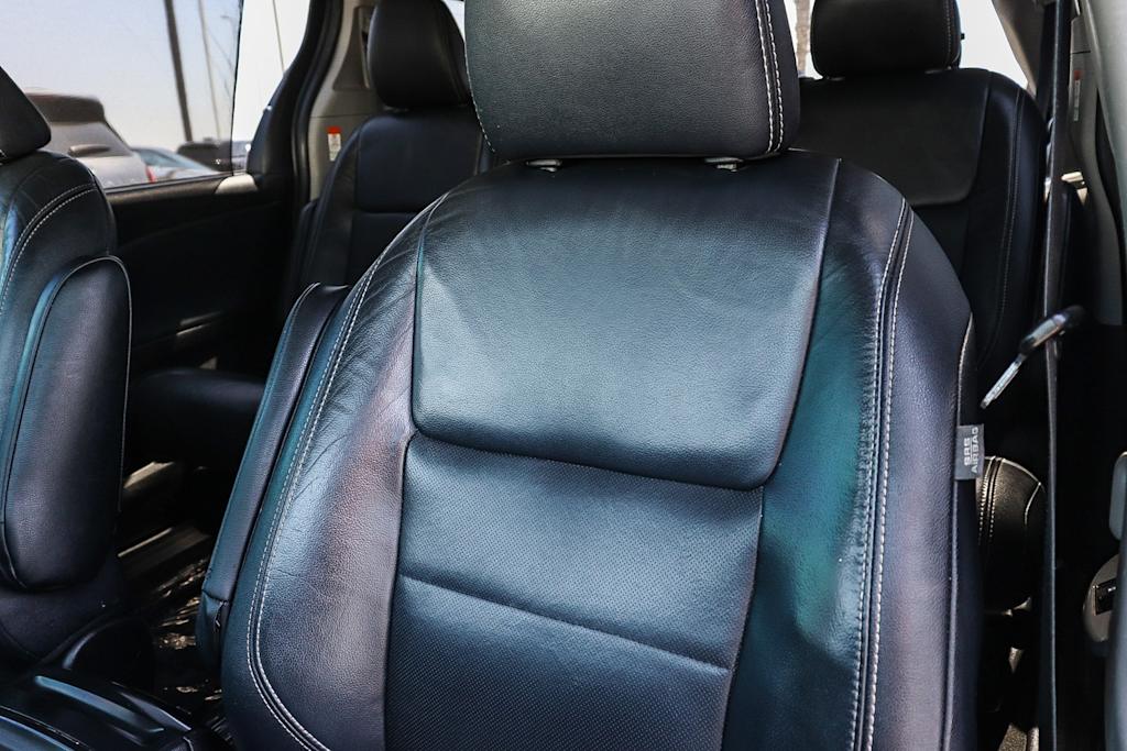 Thumbnail: 2018 Toyota Sienna - 10