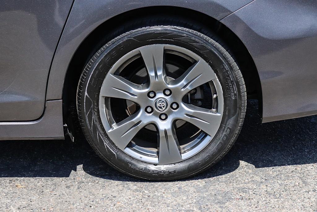 Thumbnail: 2018 Toyota Sienna - 7