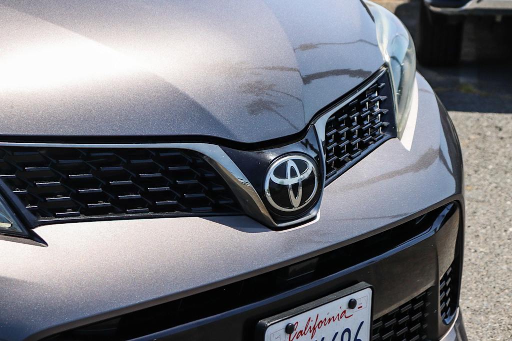 Thumbnail: 2018 Toyota Sienna - 17