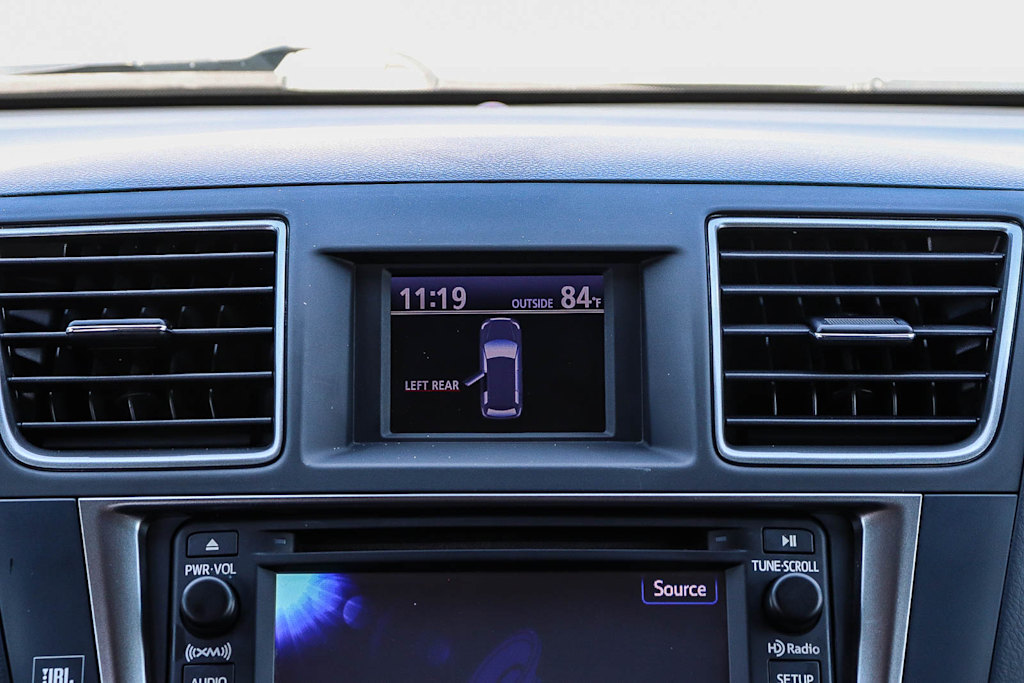 Thumbnail: 2013 Toyota Highlander - 24