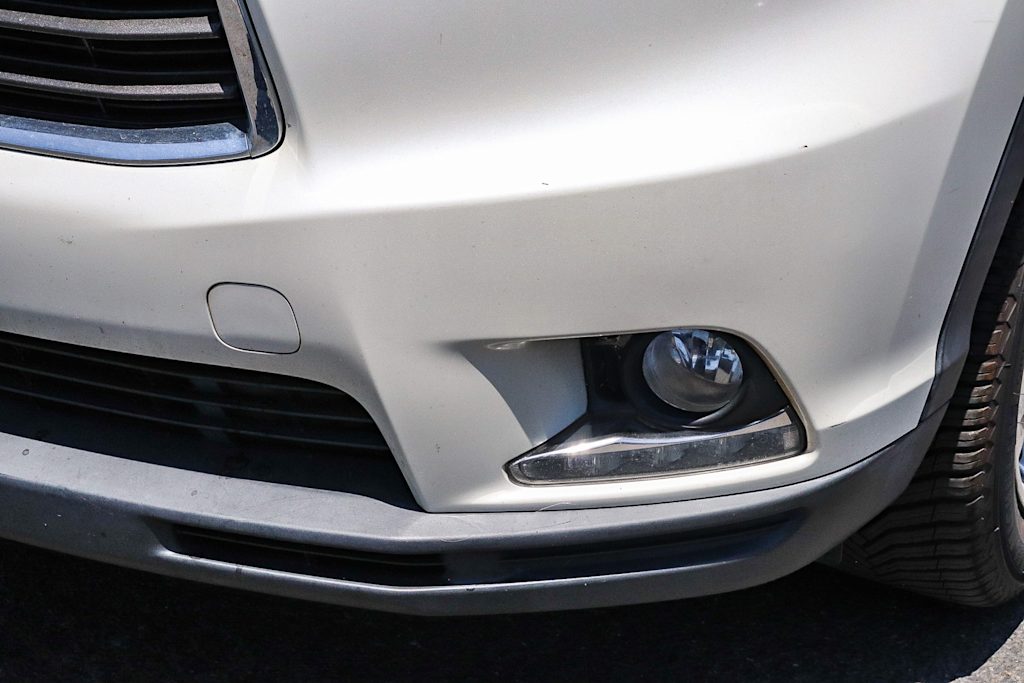 Thumbnail: 2014 Toyota Highlander - 16