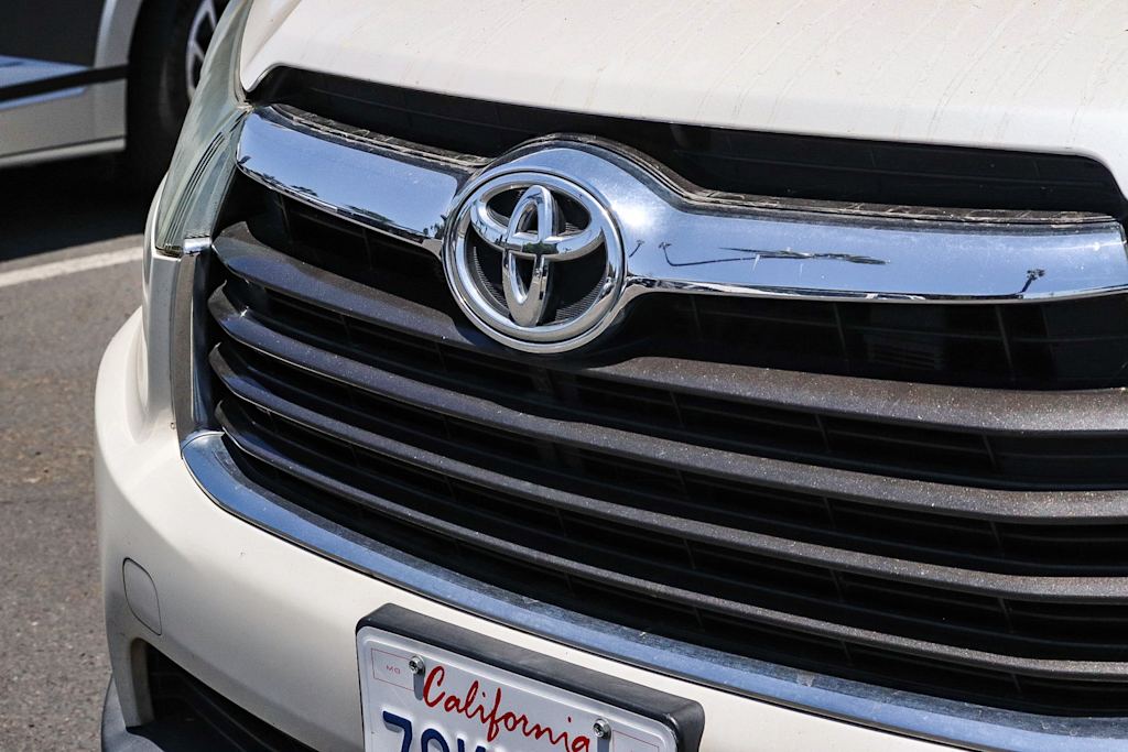 Thumbnail: 2014 Toyota Highlander - 6