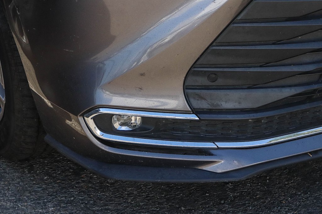Thumbnail: 2024 Toyota Sienna - 26