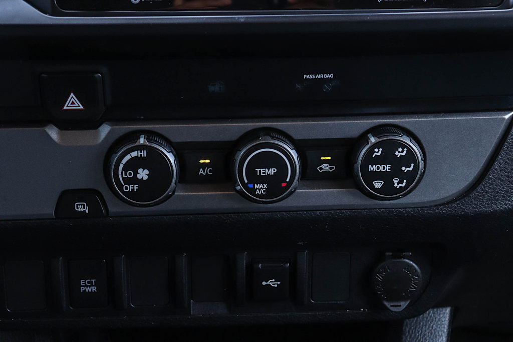 Thumbnail: 2020 Toyota Tacoma - 26