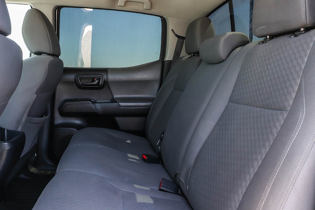 Thumbnail: 2020 Toyota Tacoma - 12