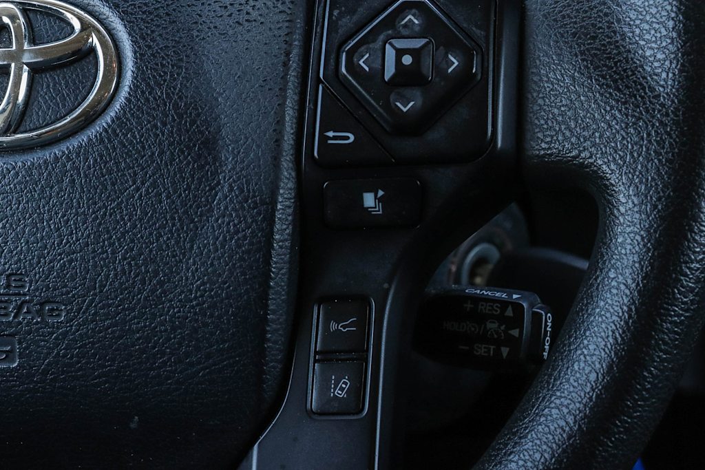 Thumbnail: 2020 Toyota Tacoma - 28