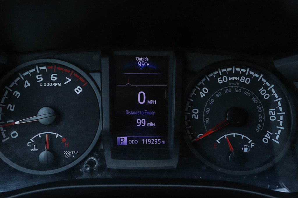Thumbnail: 2020 Toyota Tacoma - 15