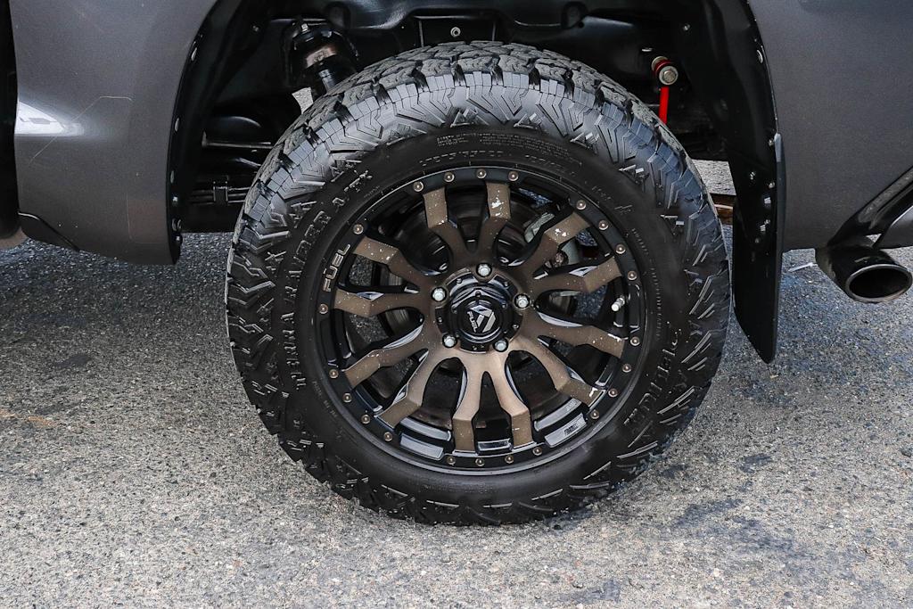 Thumbnail: 2020 Toyota Tundra - 7