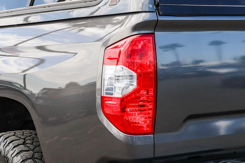 Thumbnail: 2020 Toyota Tundra - 20