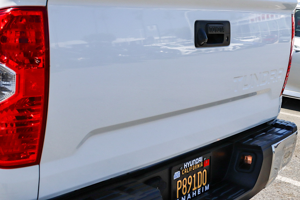 Thumbnail: 2014 Toyota Tundra - 23