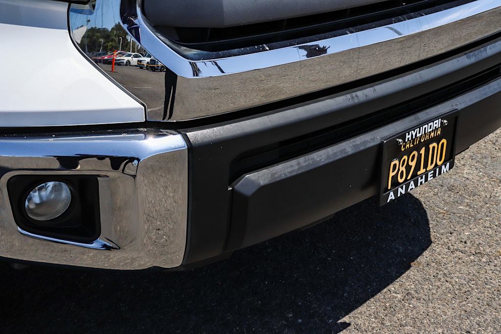 Thumbnail: 2014 Toyota Tundra - 20