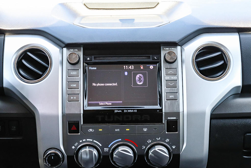 Thumbnail: 2014 Toyota Tundra - 13