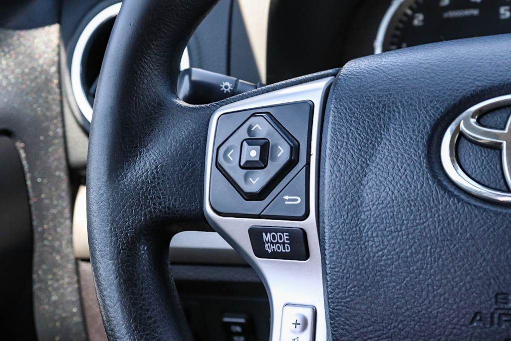 Thumbnail: 2014 Toyota Tundra - 28