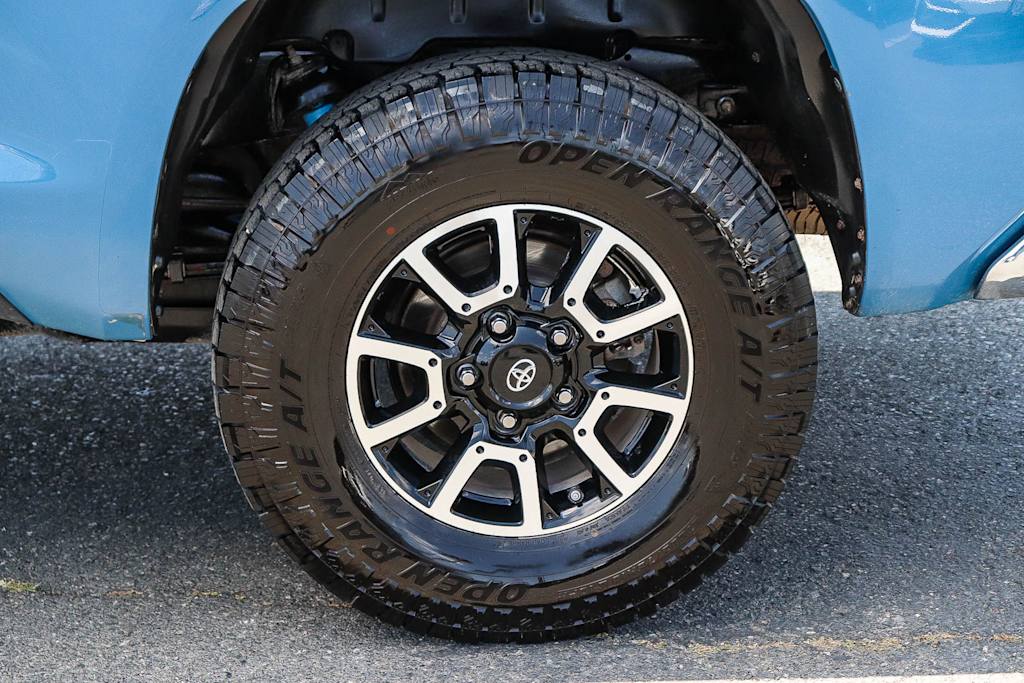 Thumbnail: 2019 Toyota Tundra - 6