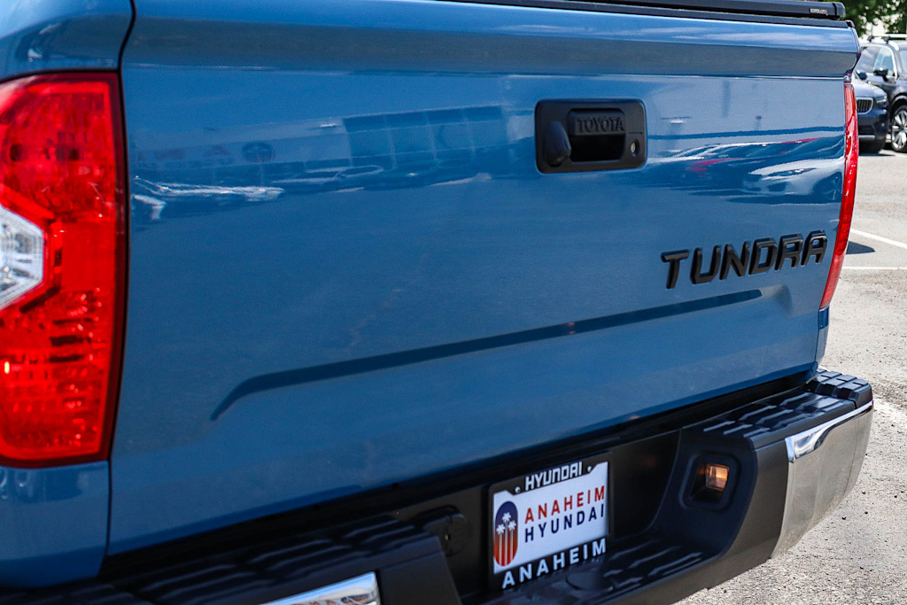 Thumbnail: 2019 Toyota Tundra - 5