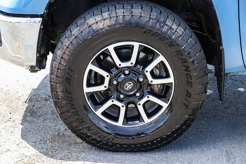 Thumbnail: 2019 Toyota Tundra - 22