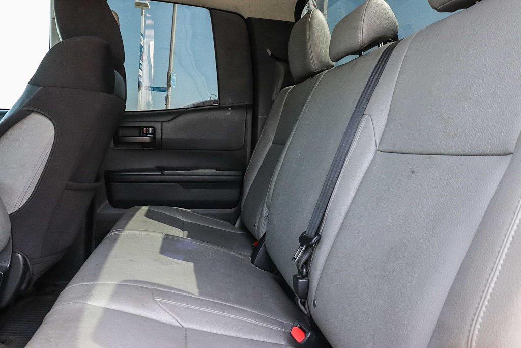 Thumbnail: 2020 Toyota Tundra - 10