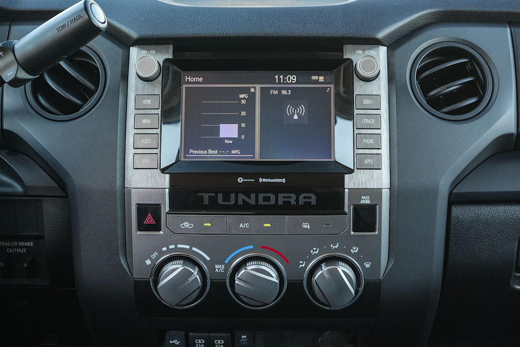 Thumbnail: 2020 Toyota Tundra - 13