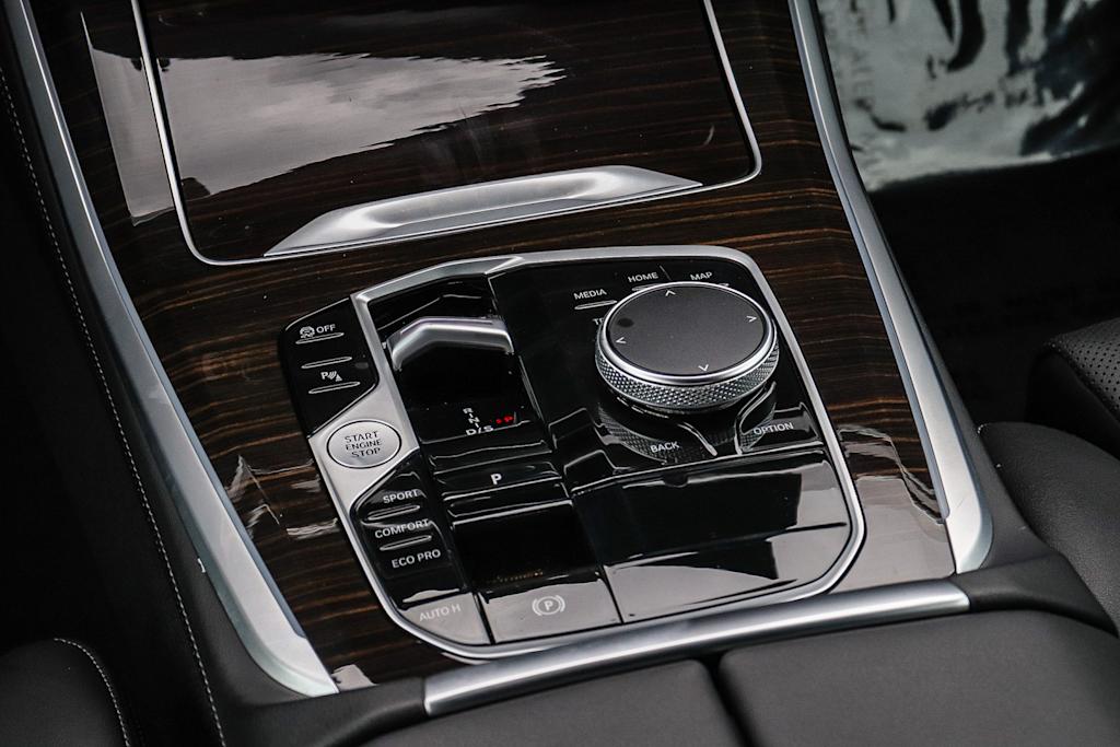 Thumbnail: 2024 BMW X5 - 13