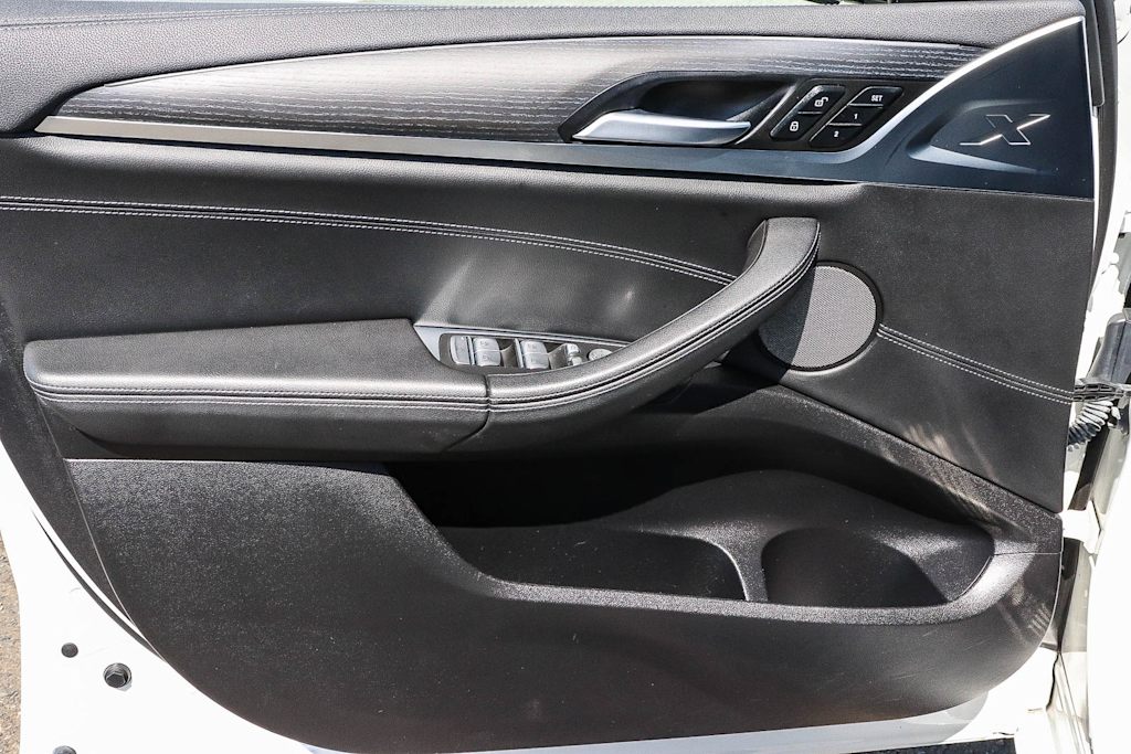 Thumbnail: 2022 BMW X3 - 31