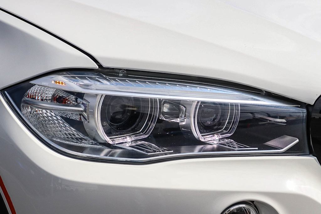 Thumbnail: 2018 BMW X5 - 17