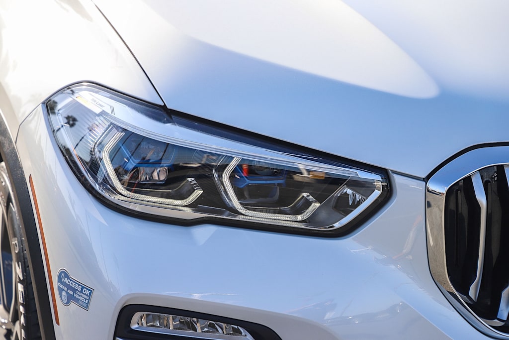 Thumbnail: 2021 BMW X5 - 17