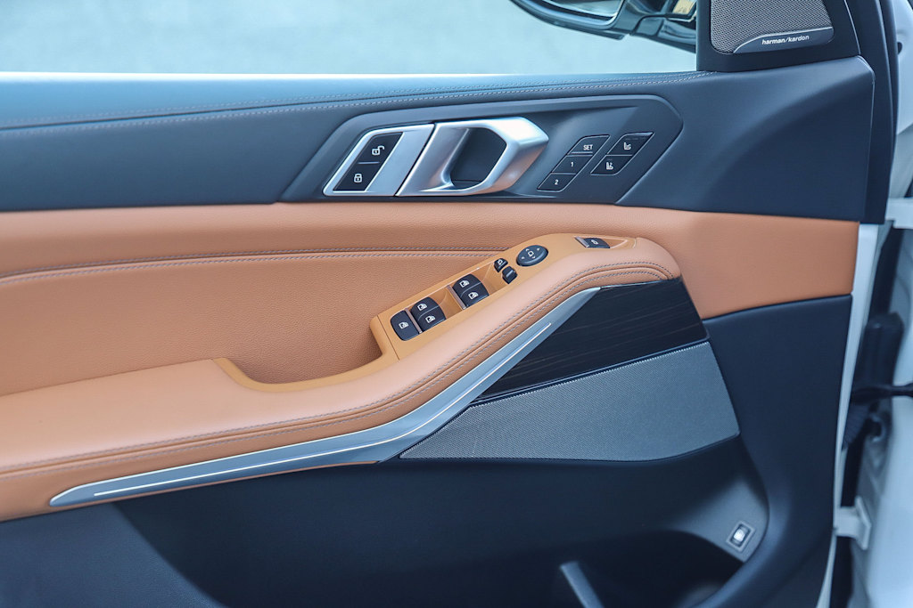 Thumbnail: 2021 BMW X5 - 24