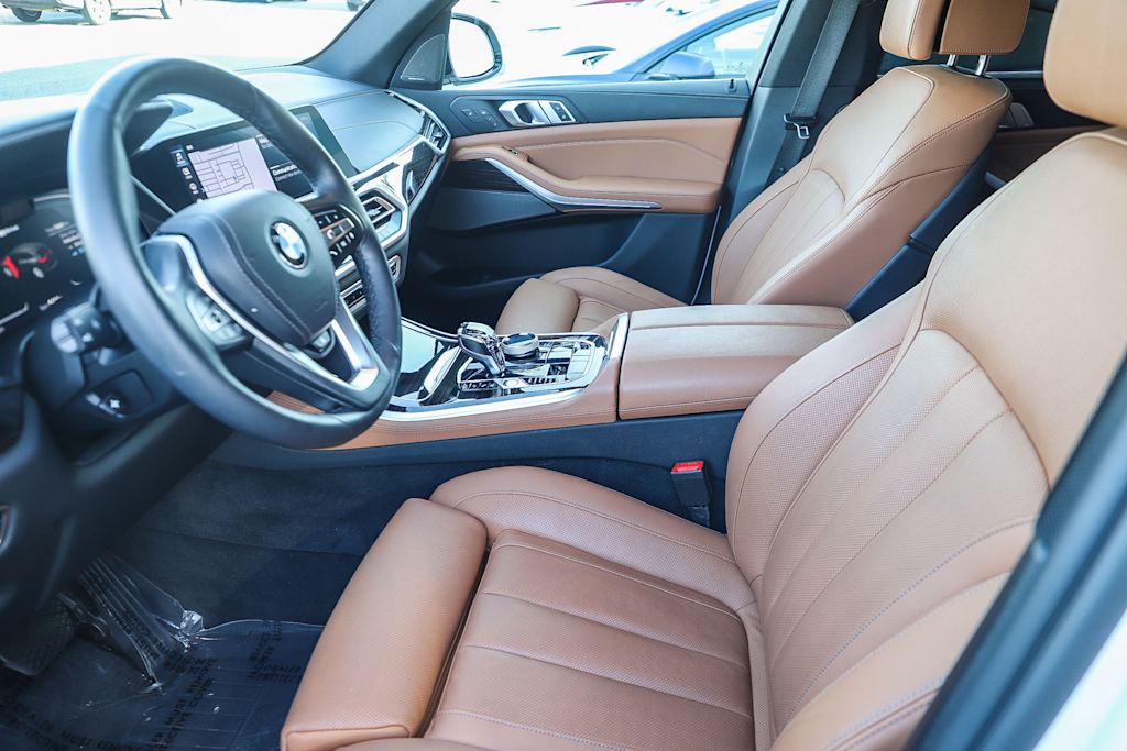 Thumbnail: 2021 BMW X5 - 10