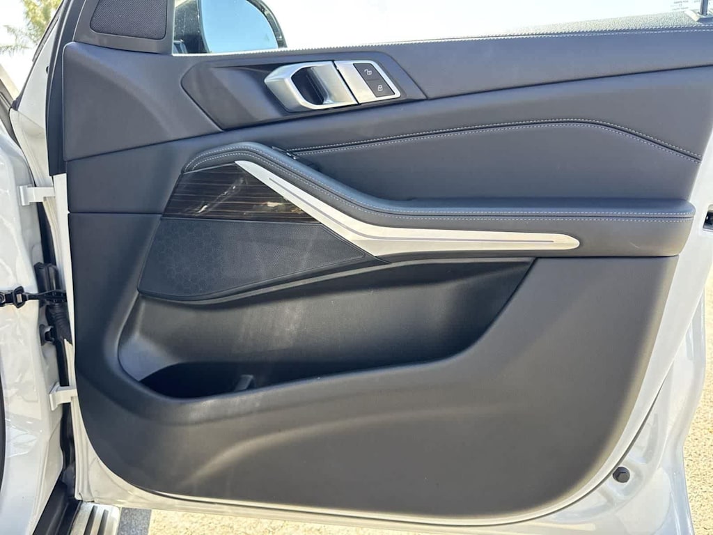 Thumbnail: 2023 BMW X5 - 34