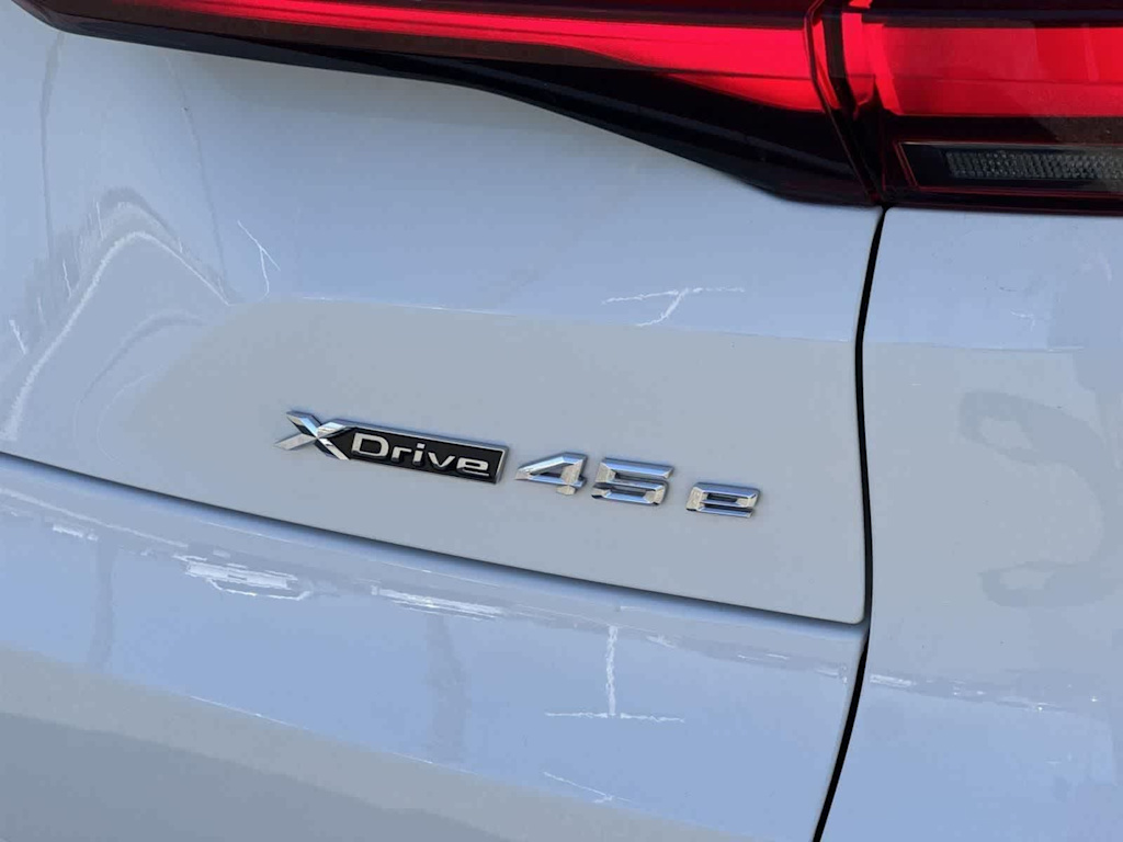 Thumbnail: 2023 BMW X5 - 6