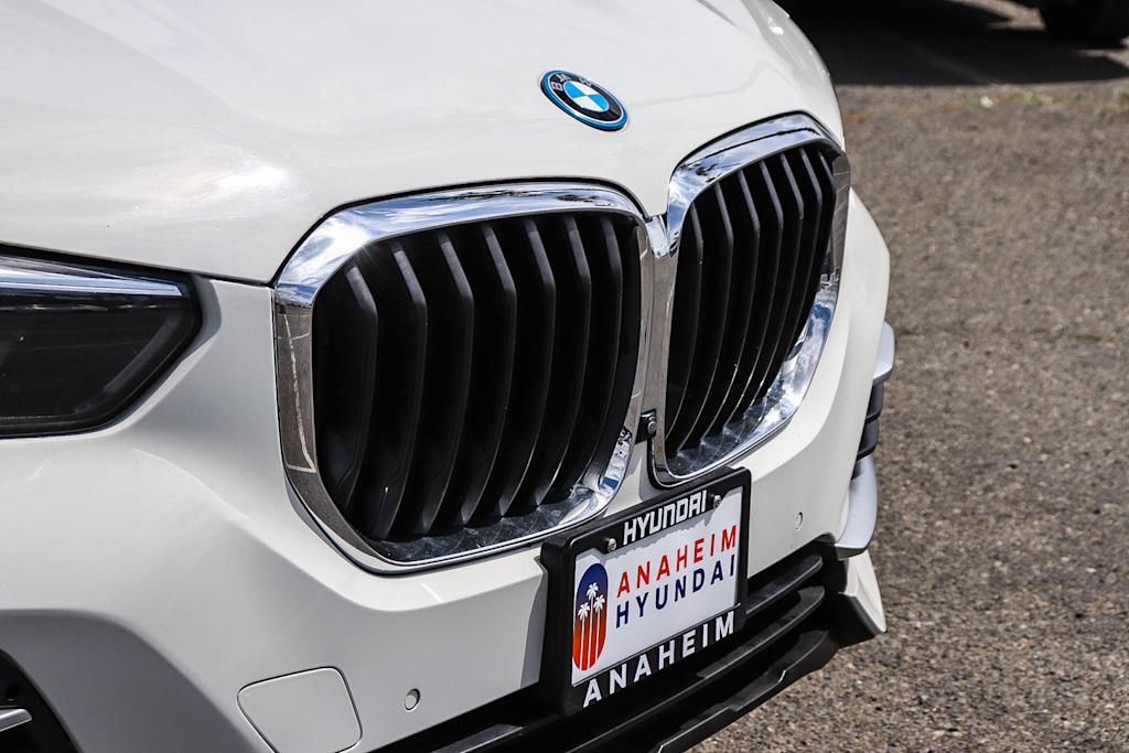 Thumbnail: 2023 BMW X5 - 6