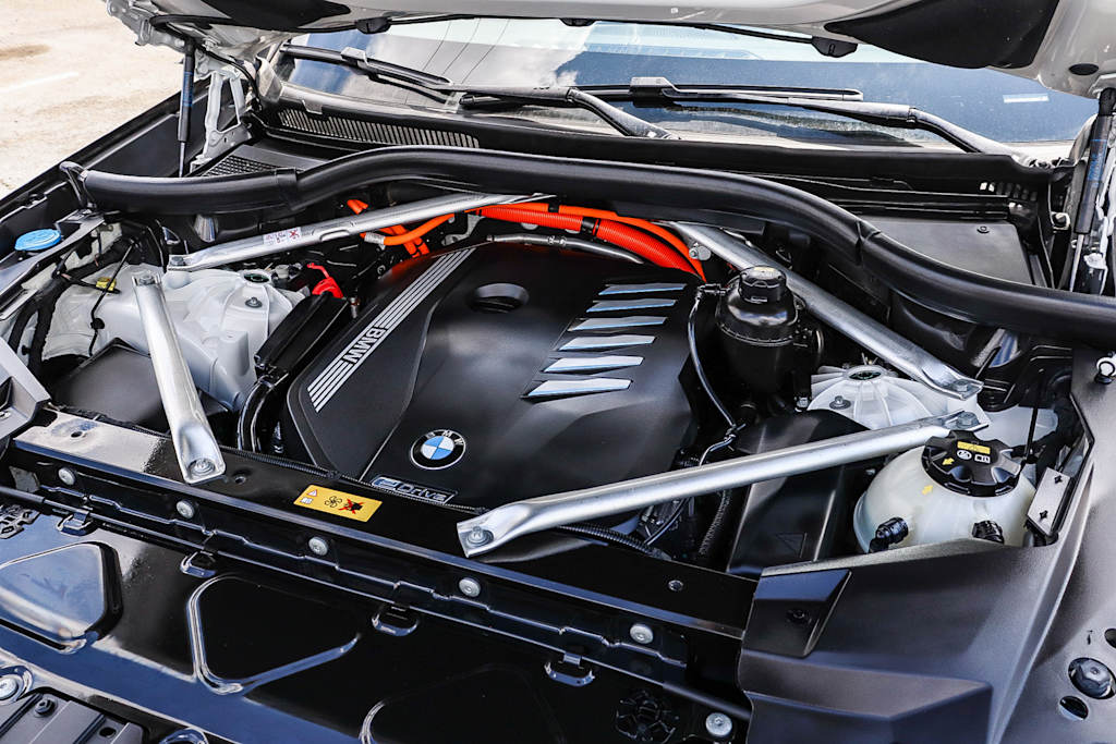Thumbnail: 2023 BMW X5 - 8