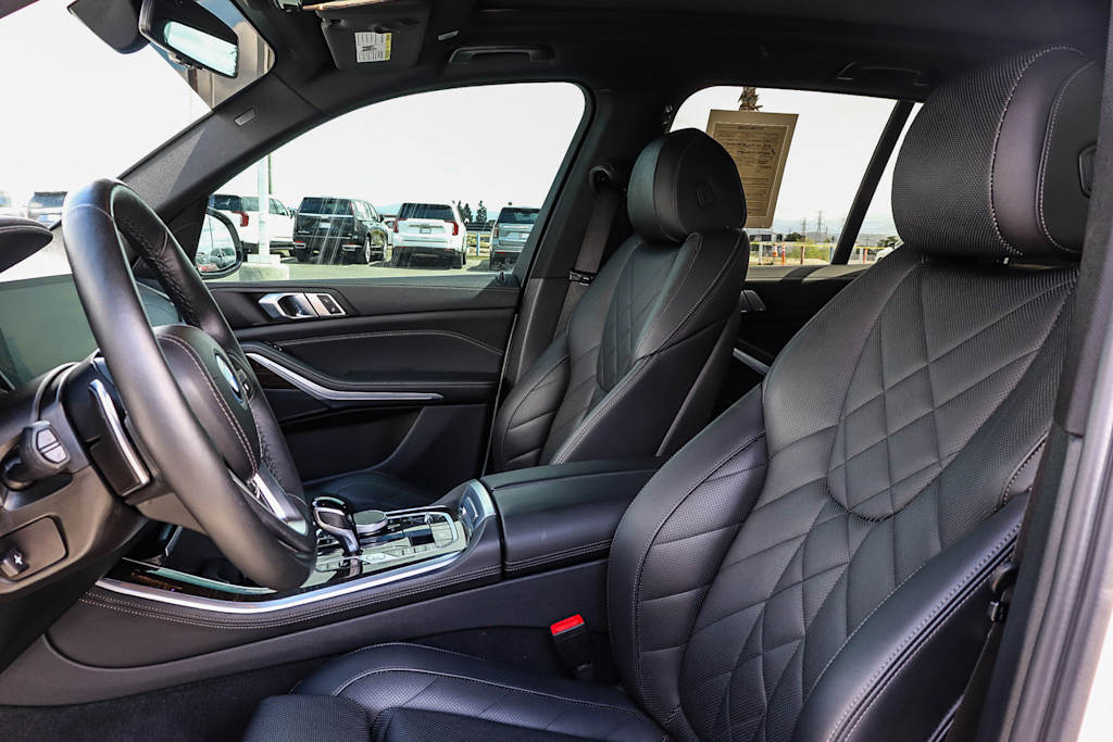 Thumbnail: 2023 BMW X5 - 10