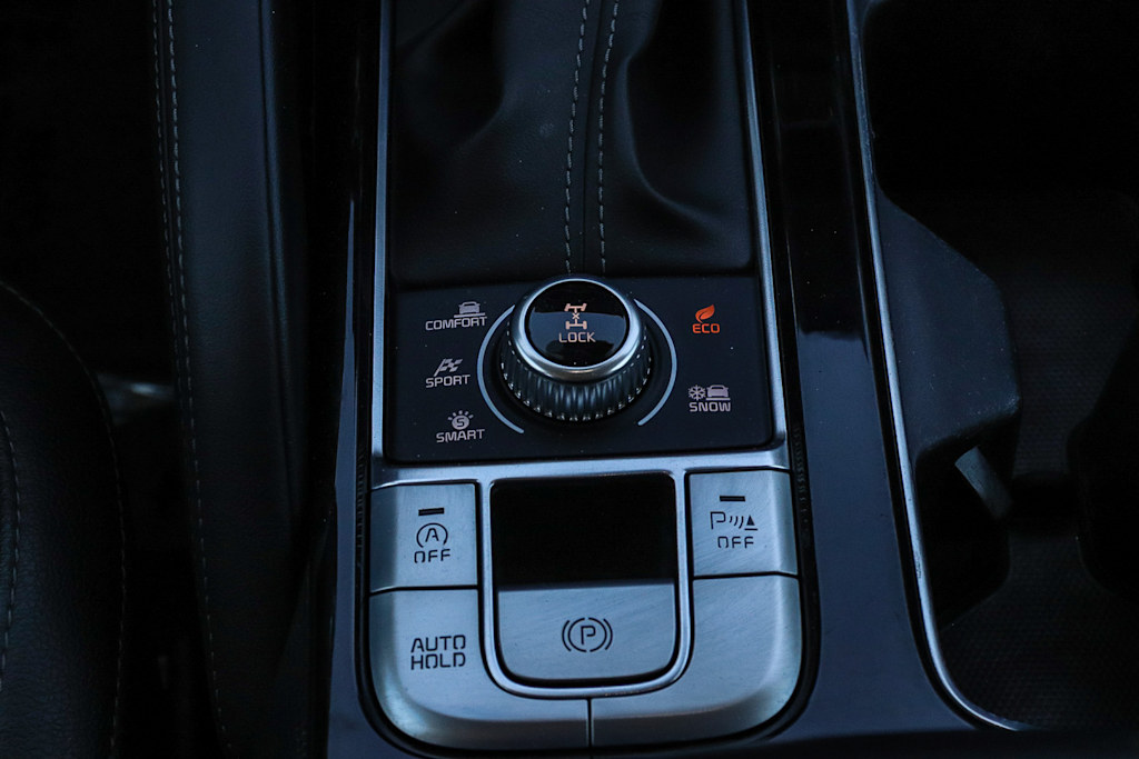 Thumbnail: 2021 Kia Telluride - 28