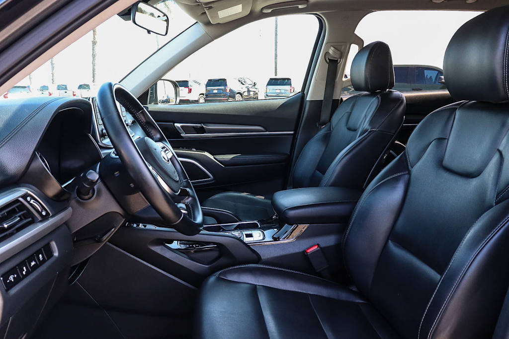 Thumbnail: 2020 Kia Telluride - 11