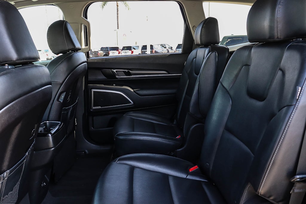 Thumbnail: 2023 Kia Telluride - 12