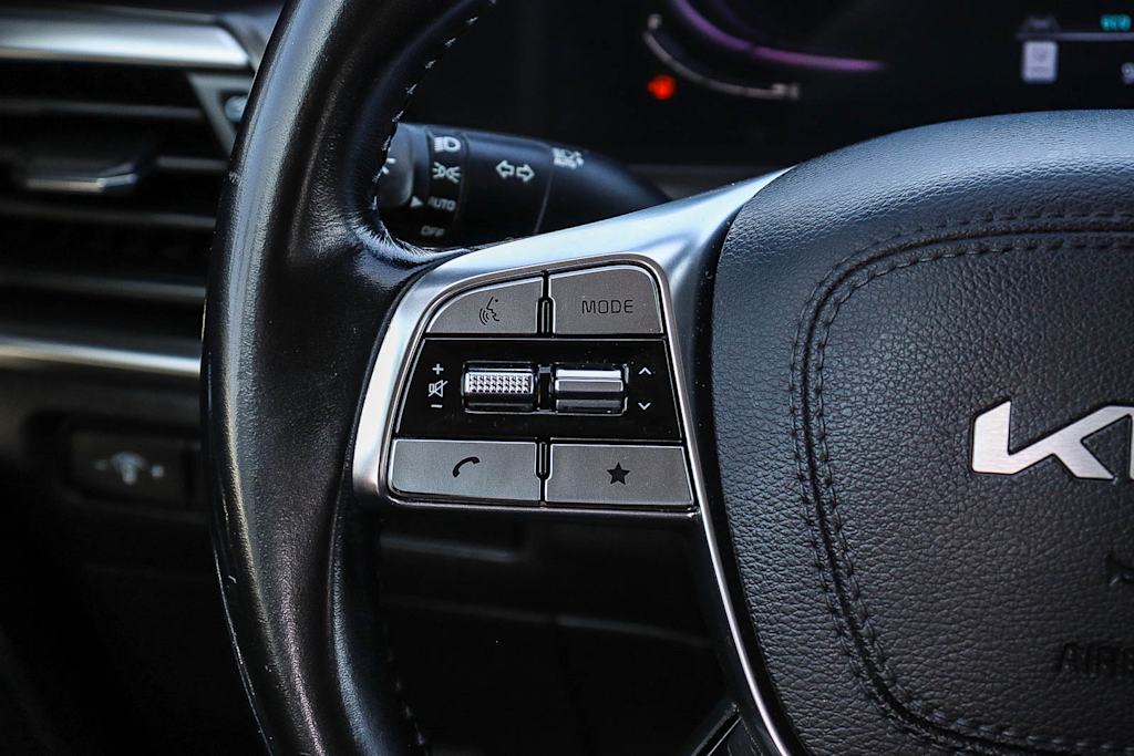 Thumbnail: 2023 Kia Telluride - 25