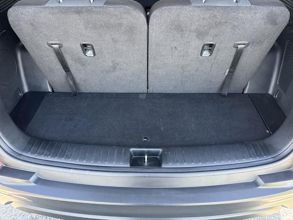 Thumbnail: 2023 Kia Sorento - 33