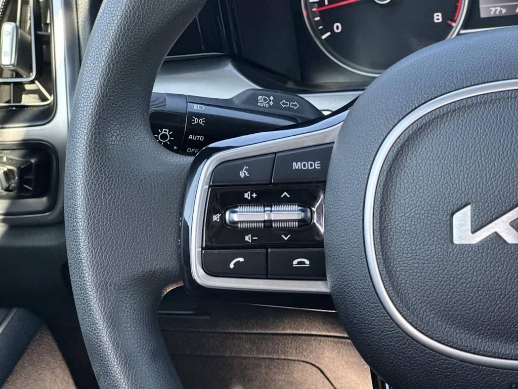 Thumbnail: 2023 Kia Sorento - 26
