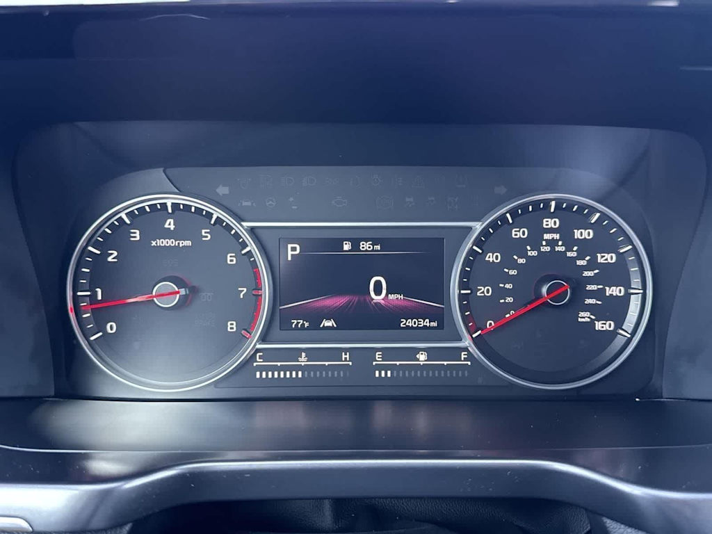 Thumbnail: 2023 Kia Sorento - 16