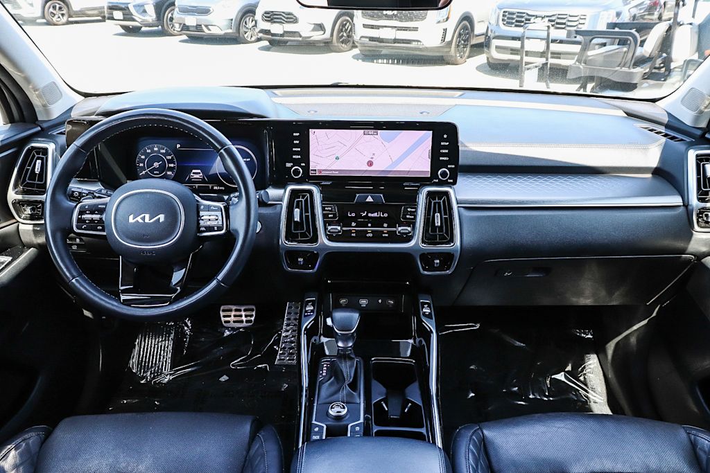 Thumbnail: 2022 Kia Sorento - 2