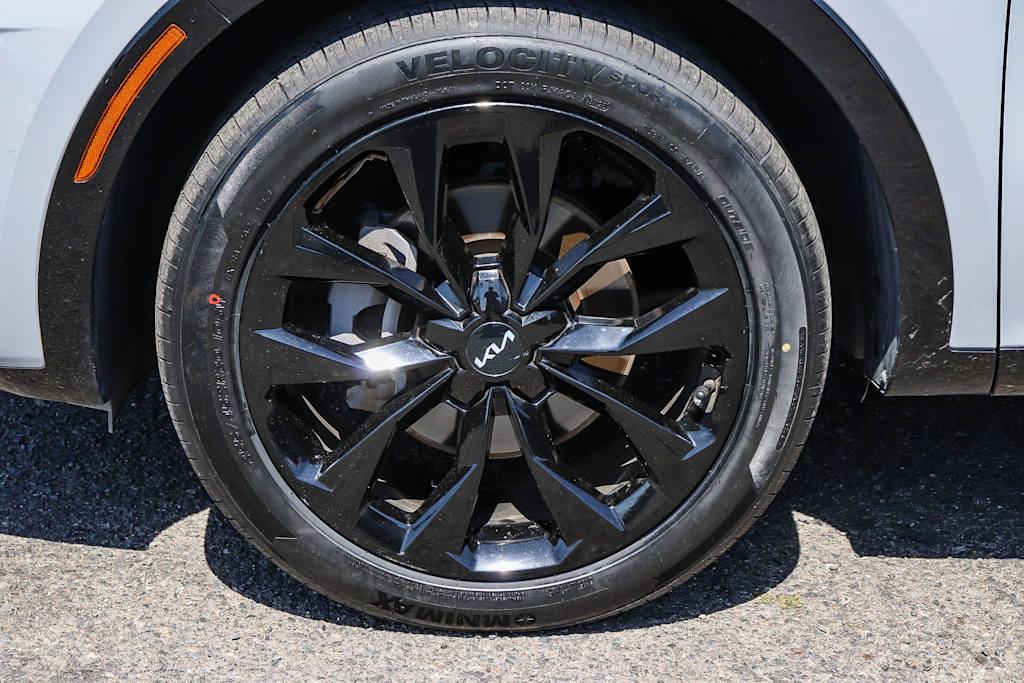 Thumbnail: 2022 Kia Sorento - 22