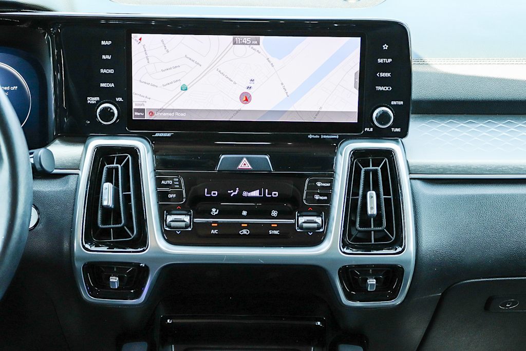 Thumbnail: 2022 Kia Sorento - 12